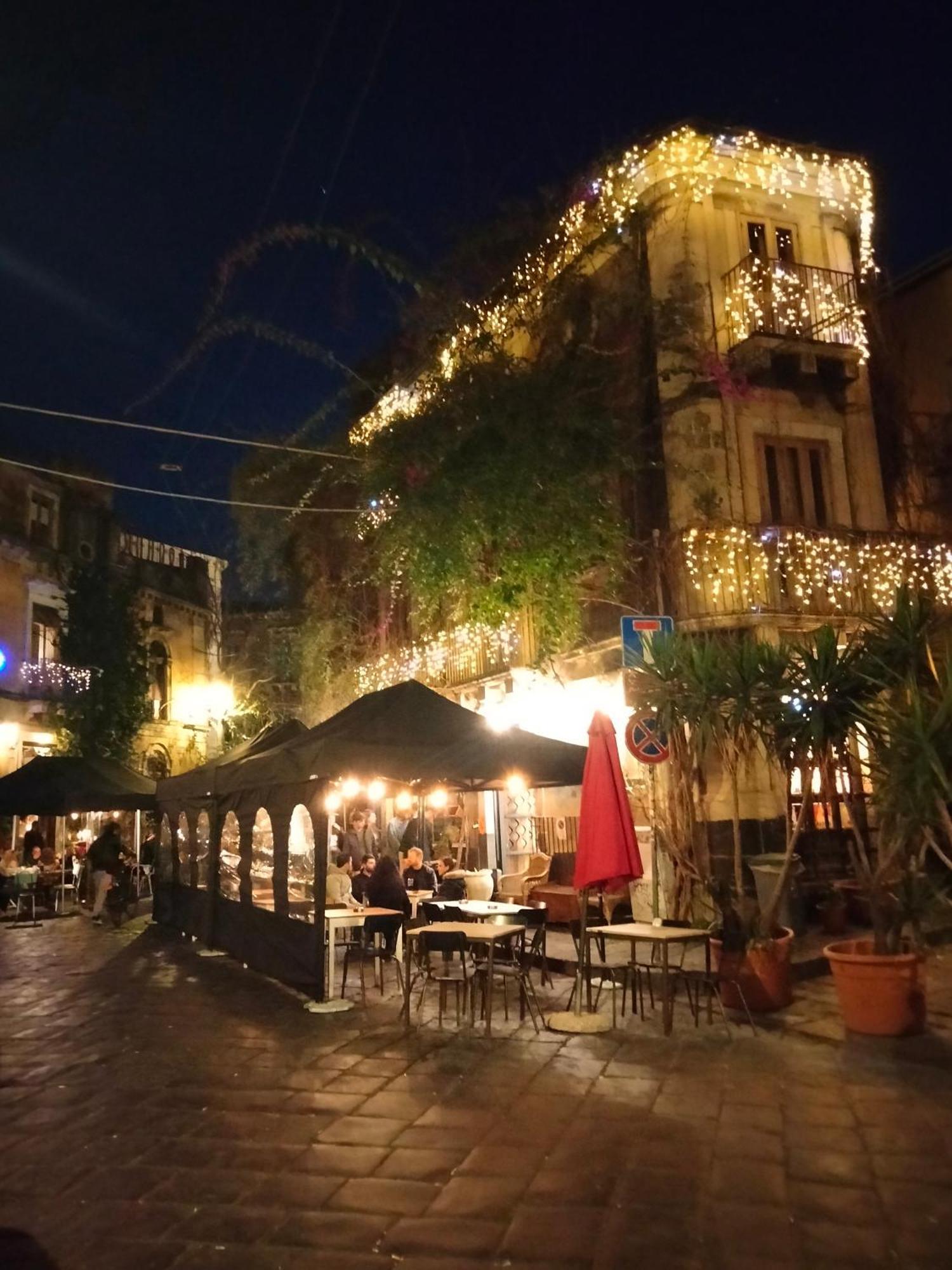 Etna Timeo Central Apartment In Baroque Building 카타니아 외부 사진